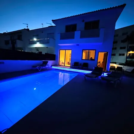 别墅 New Premium Seaside Pool Protaras - Pernera