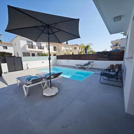 别墅 New Premium Seaside Pool Protaras - Pernera 帕拉利米尼